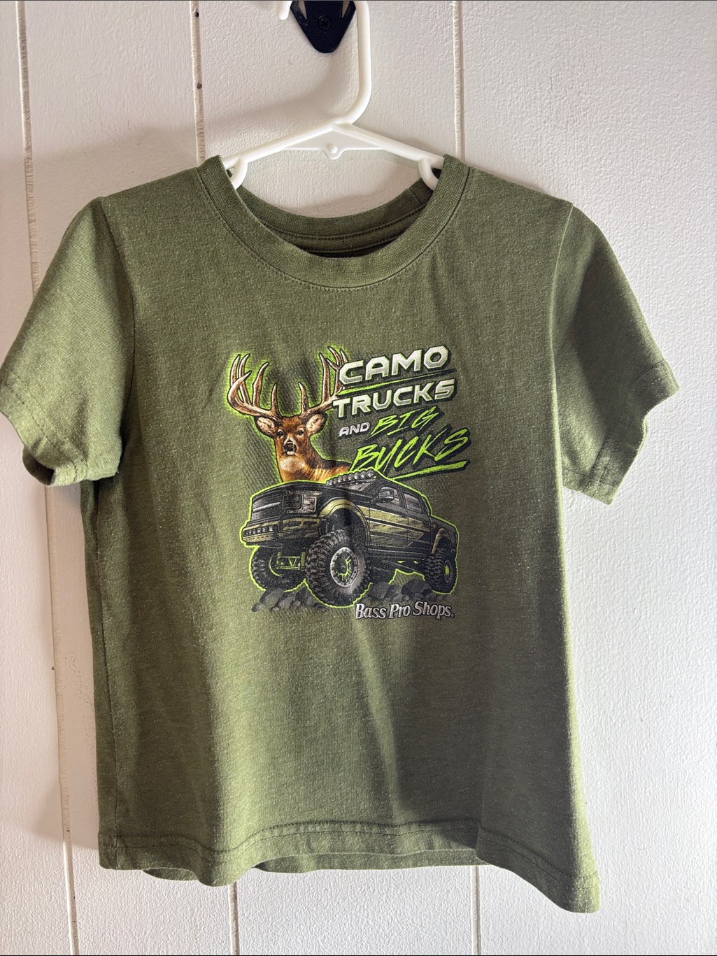 469 - Bass Pro Shops Olive Green Camo Trucks & Buck Graphic Tee